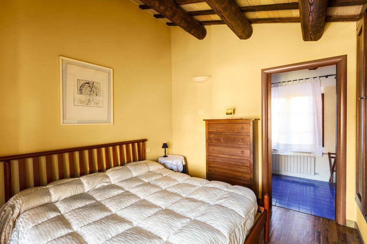 Locanda Da Ciacci Petriano Ngoại thất bức ảnh